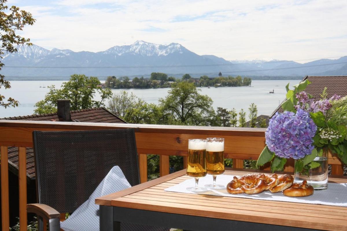 Haus Chiemsee-Blick Gstadt am Chiemsee Exterior foto